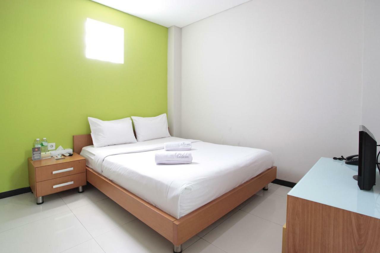 Legreen Suite Tebet Jakarta Exteriör bild